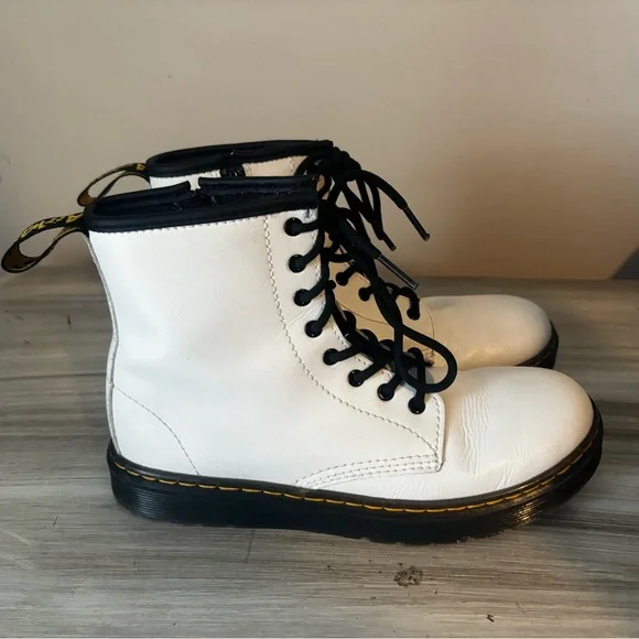 Dr. Martens Men’s White Boots - Picture 1 of 6